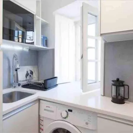 Apartament Madragoa Boutique *